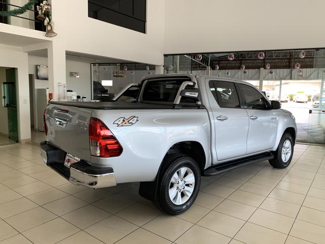 Toyota Hilux SRV CD 2.8 4x4 Automática Diesel 2018 - Foto 7