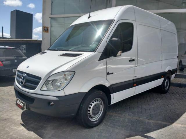 Mercedes-Benz Sprinter 415 FURGÃO CURTA TETO ALTO