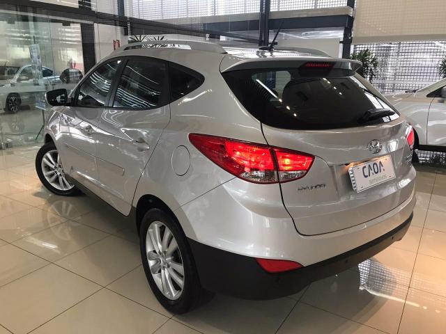 IX35 2.0 at. completa 44000 km R$ 62,990.00 - Foto 4