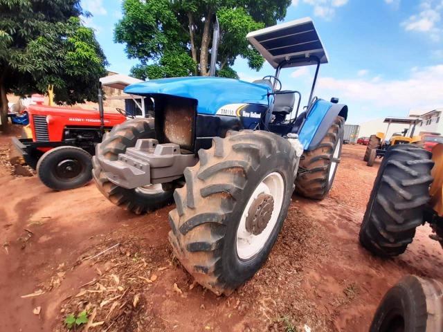 Trator New Holland TM 150 ano 2003 - Nova Andradina - MS - Foto 6