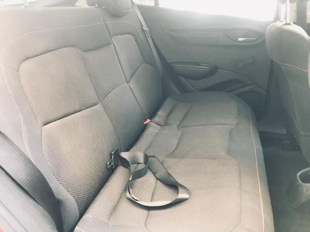 GM Onix LT entrada + 549,00 parcelas fixas - Foto 10