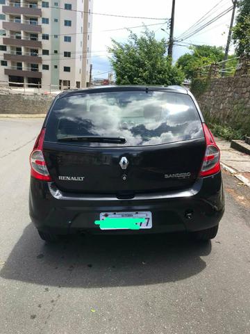 Sandero expression 1.6 8v $18.500 - Foto 4