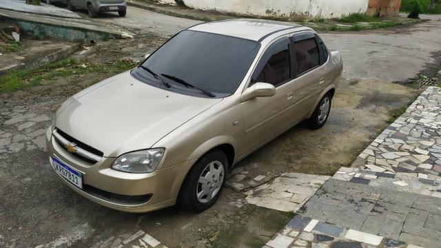 Classic 2013/2013 ,carro em ótimo estado ,carro de meu uso, com gnv