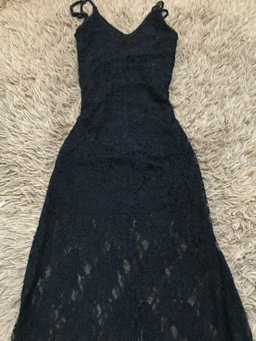 Vestido longo de renda