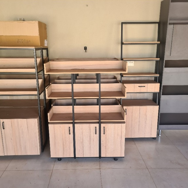Vende se móveis para comércio - Foto 3