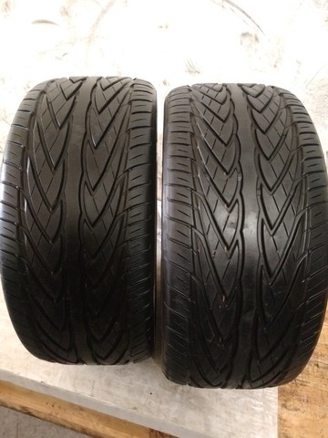 Pneu Usado Aro 20  275/40 20 Toyo Proxes4