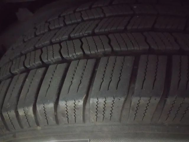 Pneus 265 65 17 Michelin  - Foto 2