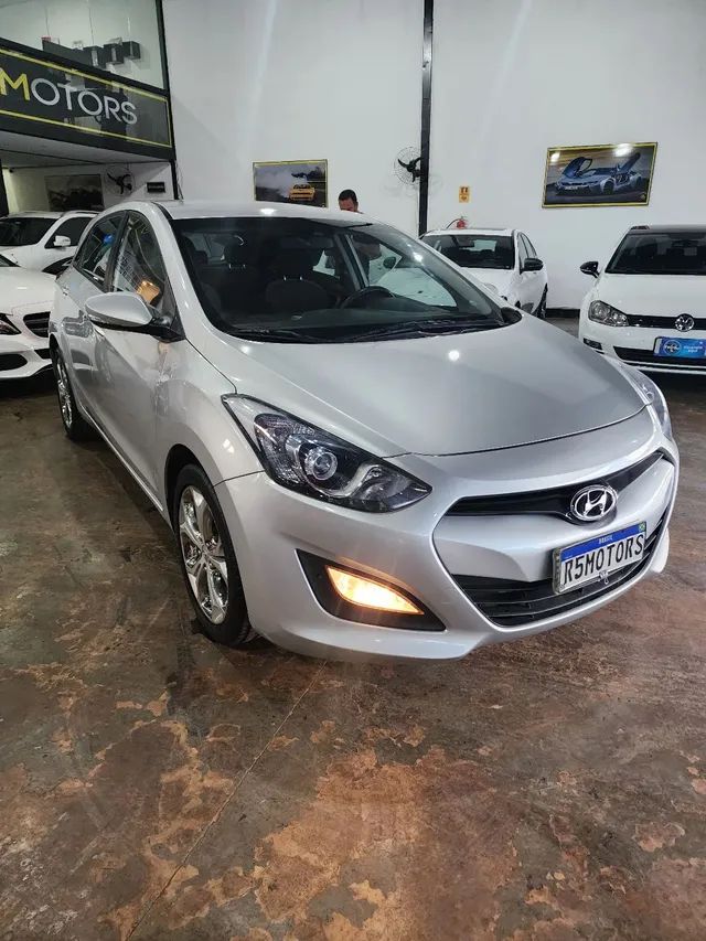 Carros na Web, Hyundai i30 1.6 2013