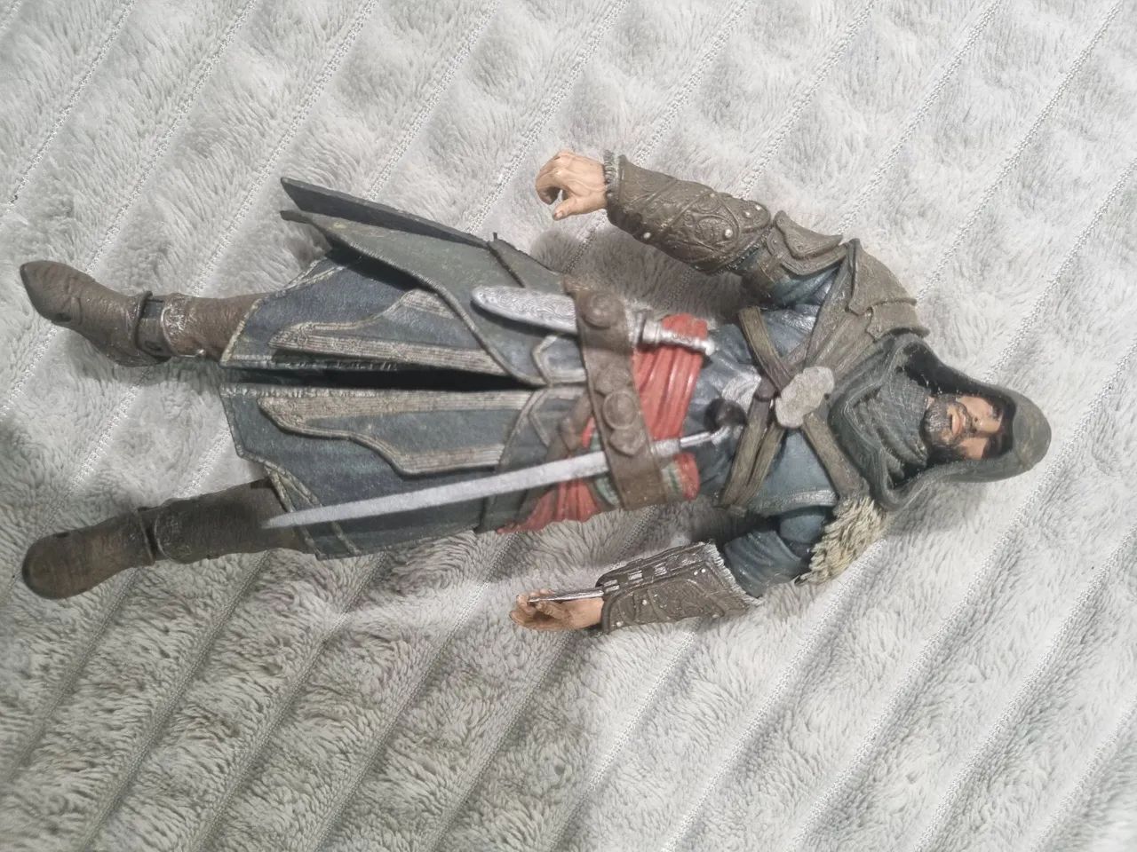 Boneco Ezio Auditore Assassin's Creed - Foto 4