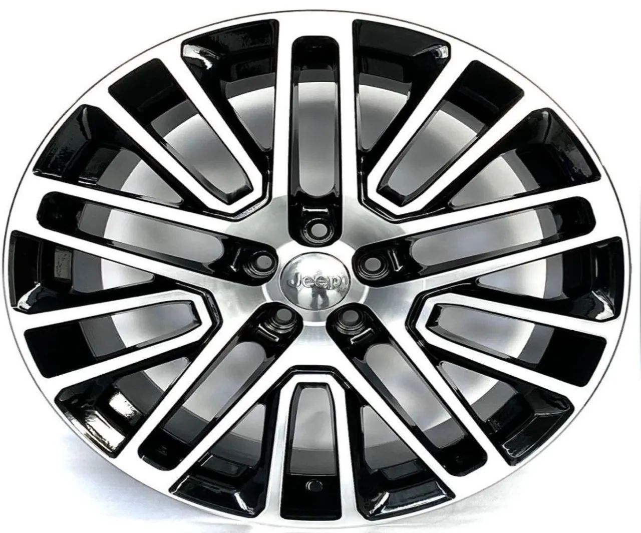 Rodas Jeep aro 18 polegadas preta com diamantado 5x110 novas