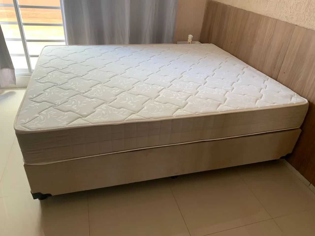 CONJUNTO BOX QUEEN SIZE COMPLETO R$ 1.300,00 - Foto 2