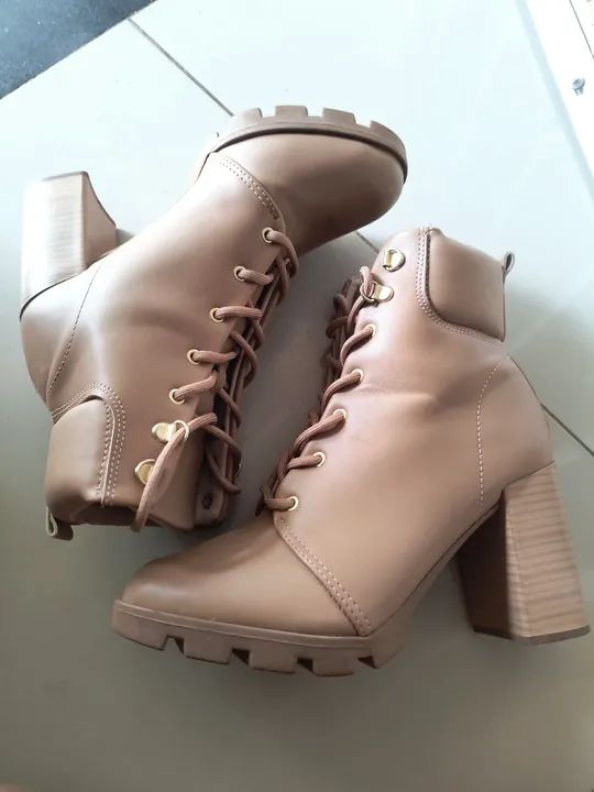 Vendo bota feminina  - Foto 2
