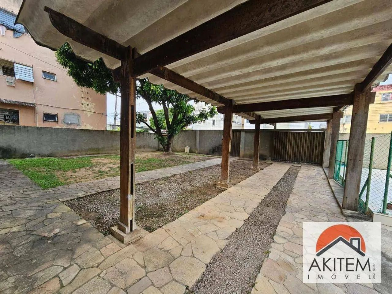 Casa Sala ampla, terraço, quintal, 04 quartos, à venda, 285 m² por R$ 889.990 - Jardim Atl - Foto 8