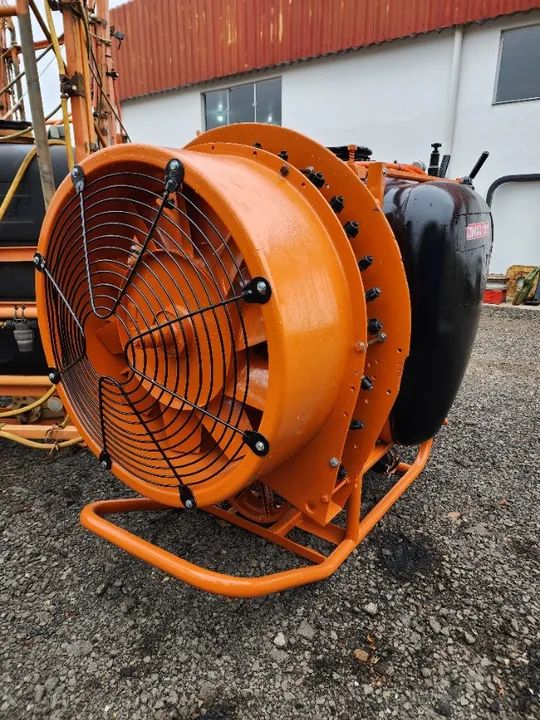 Pulverizador Acoplado Jacto Turbo Arbus 400-725, Ano 2005, Revisado - Foto 4