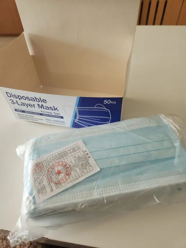 Máscaras descartáveis 50 unidades 