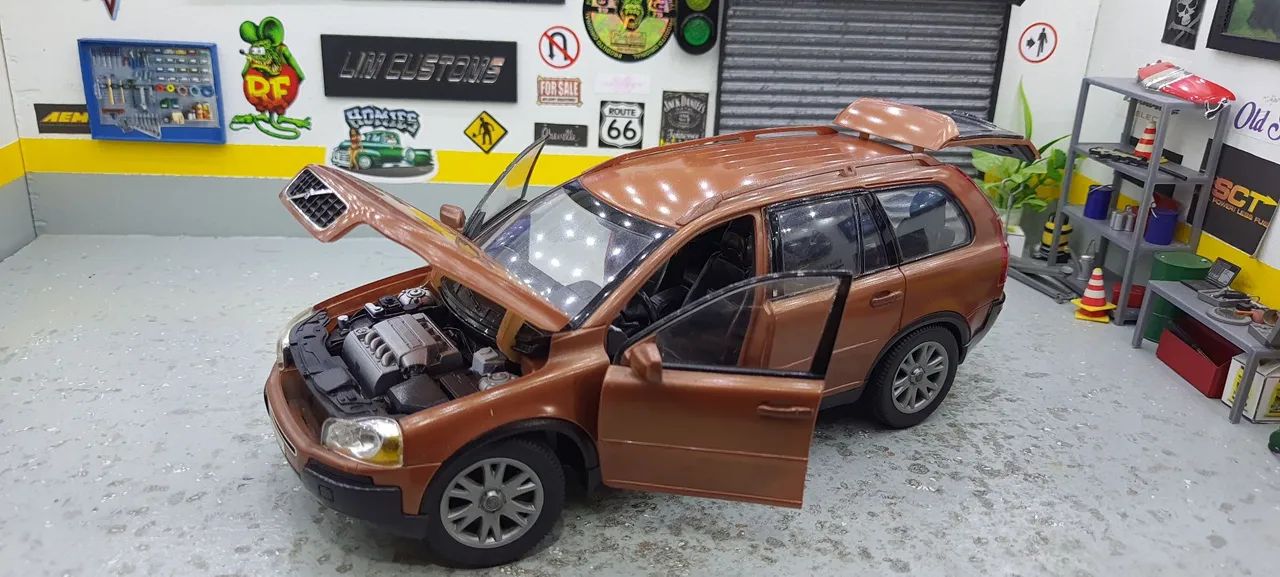 Miniatura 1/18 - VOLVO XC90 Majorette - Foto 3