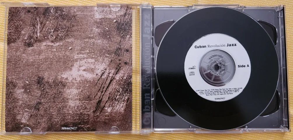 Cuban Revolución Jazz - CD Duplo - Foto 2