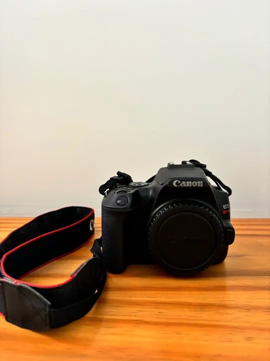 Canon EOS Rebel SL3 + Lentes 18-55mm e 50mm - Foto 5