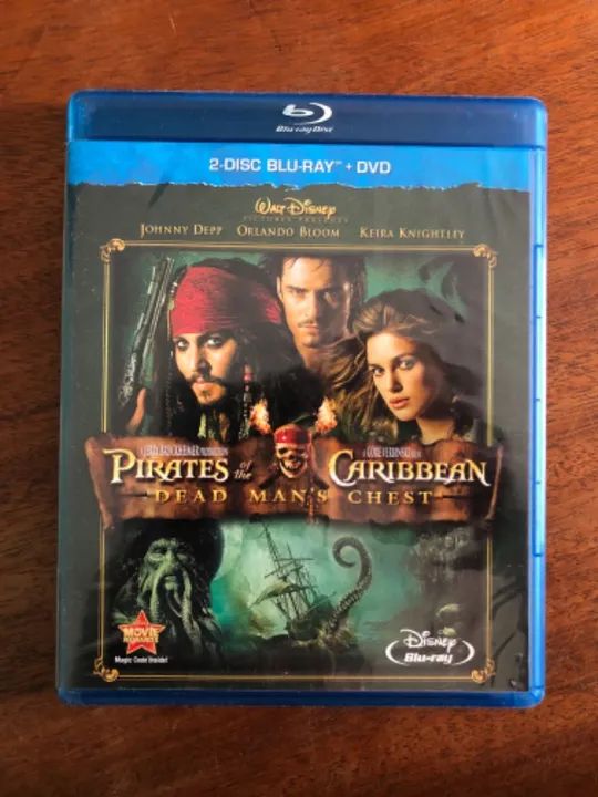 Blu-Ray Piratas do Caribe No Fim do Mundo Importado. Sem legendas em Português