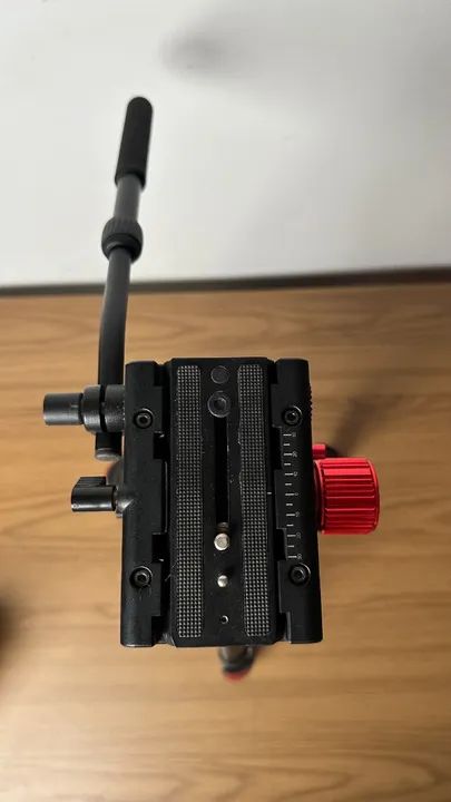 Tripé Vertical/Horizontal Profissional Arctise ZF60 + Fluid Head VT-3520 - Foto 4