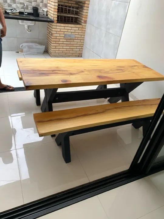 Mesa toda em madeira com base em (X)  - Foto 4