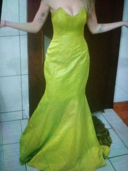 Vestido longo verde - Tamanho M - Foto 2