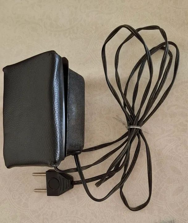 Massageador elétrico MANUAL. 127V POUQUÍSSIMO USO!! Fio com 1,80m de comprimento  - Foto 2