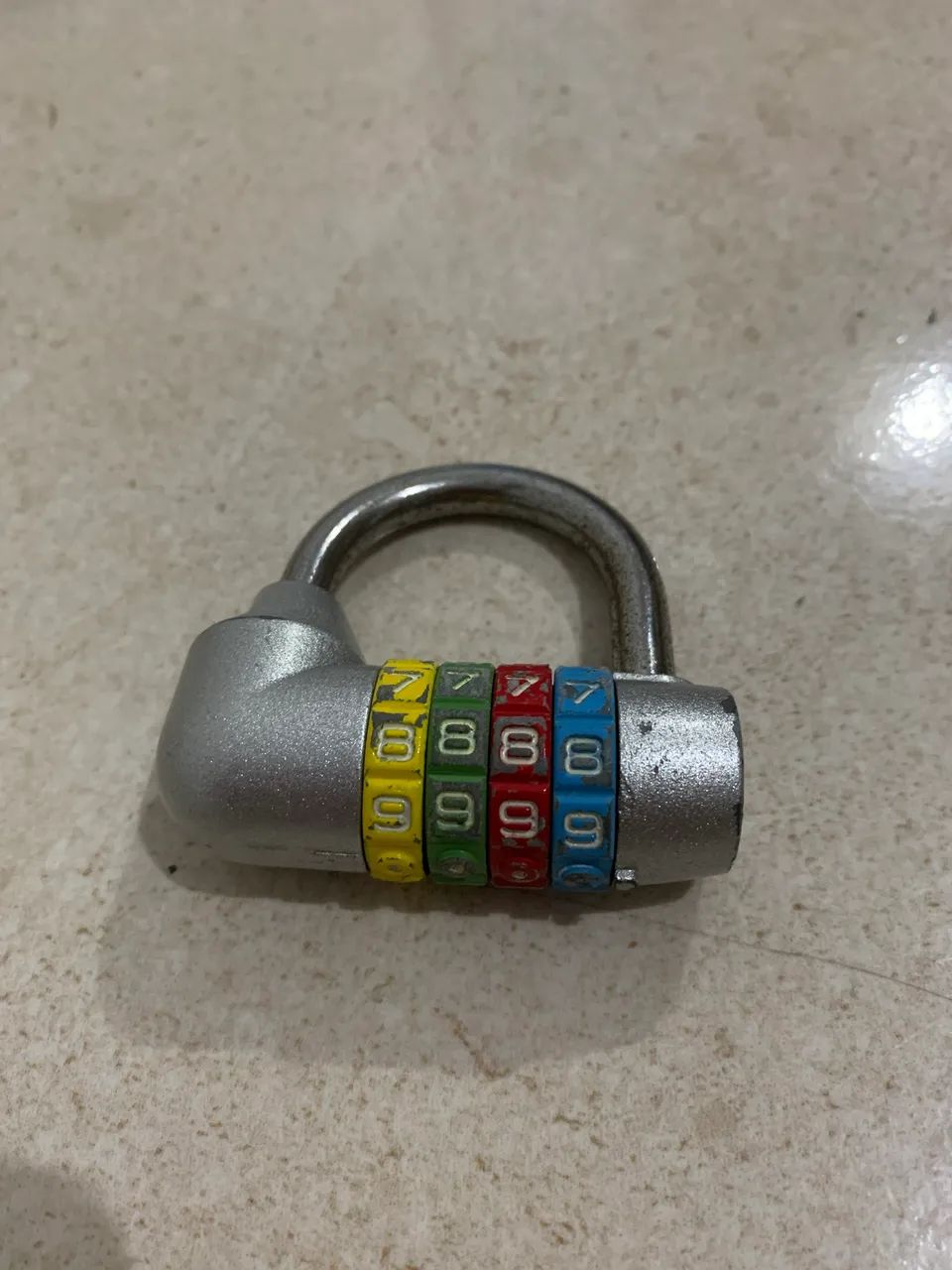 Cadeado com senha ( diversos )  - Foto 2