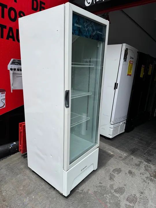 Vendo geladeira expositora metalfrio semi nova - Foto 4