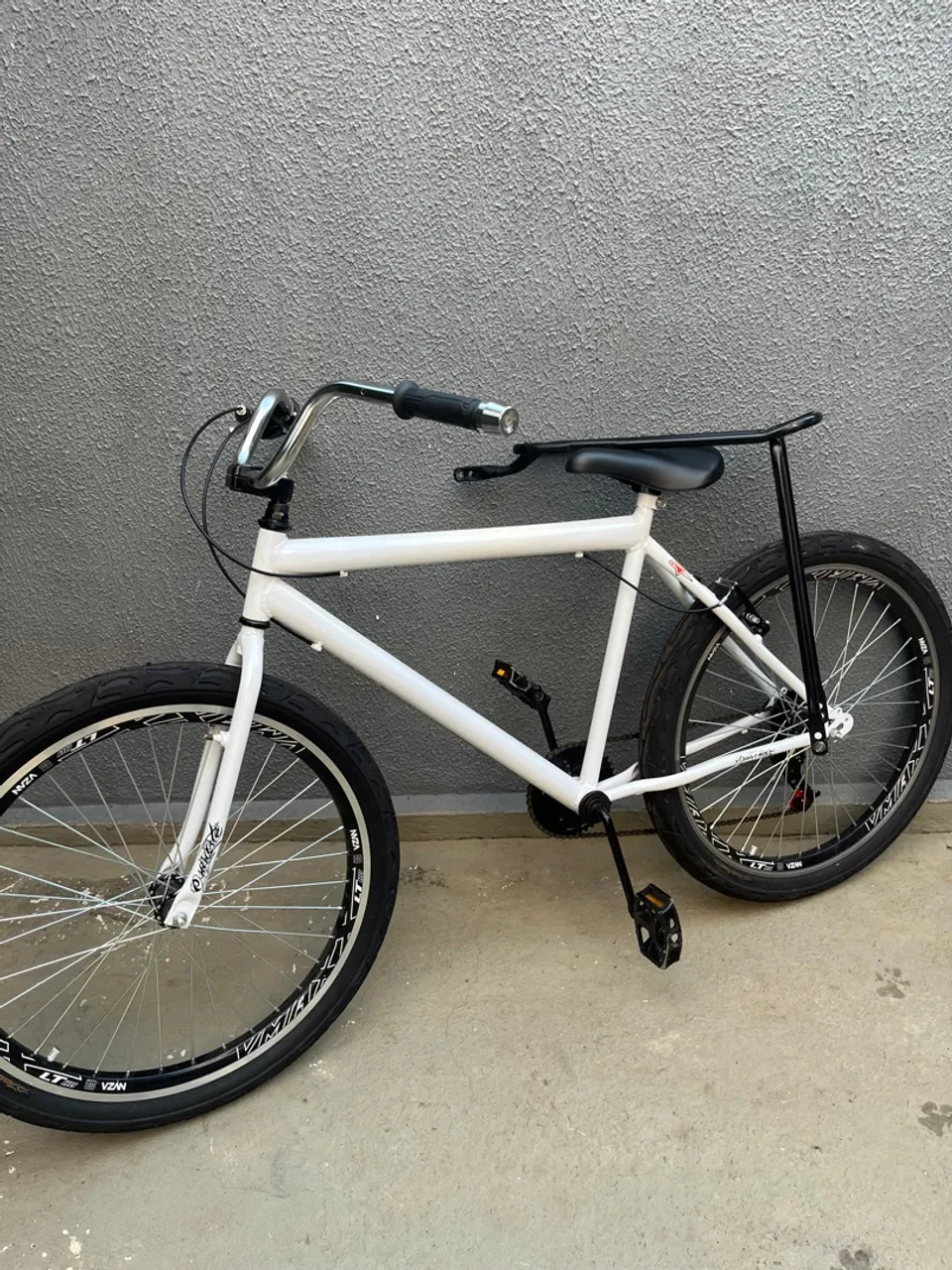 Bicicleta Aro 26 Branca - Design Moderno