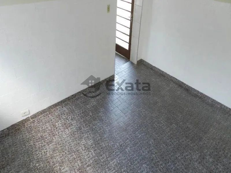 Venda de Casas / Padrão na cidade de Sorocaba - Foto 4