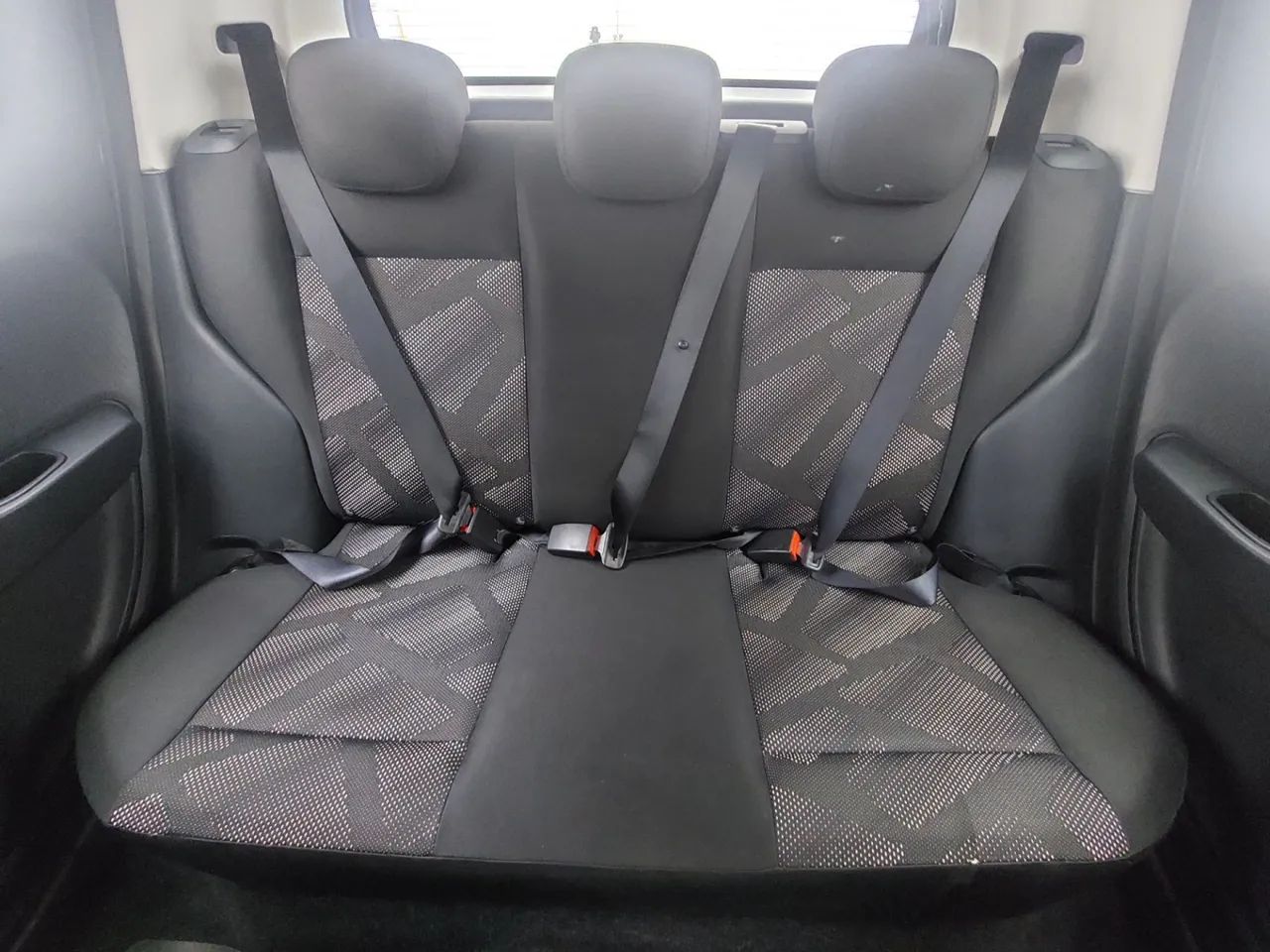 Fiat Mobi LIKE ON 1.0 Fire Flex 5p., foto 18 de 18
