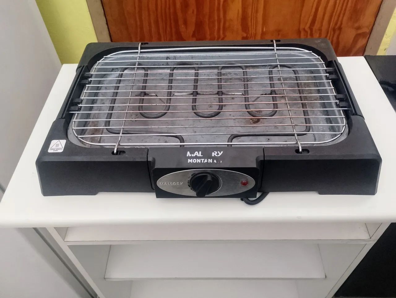 Churrasqueira elétrica Malory seminova , 127V.  - Foto 5