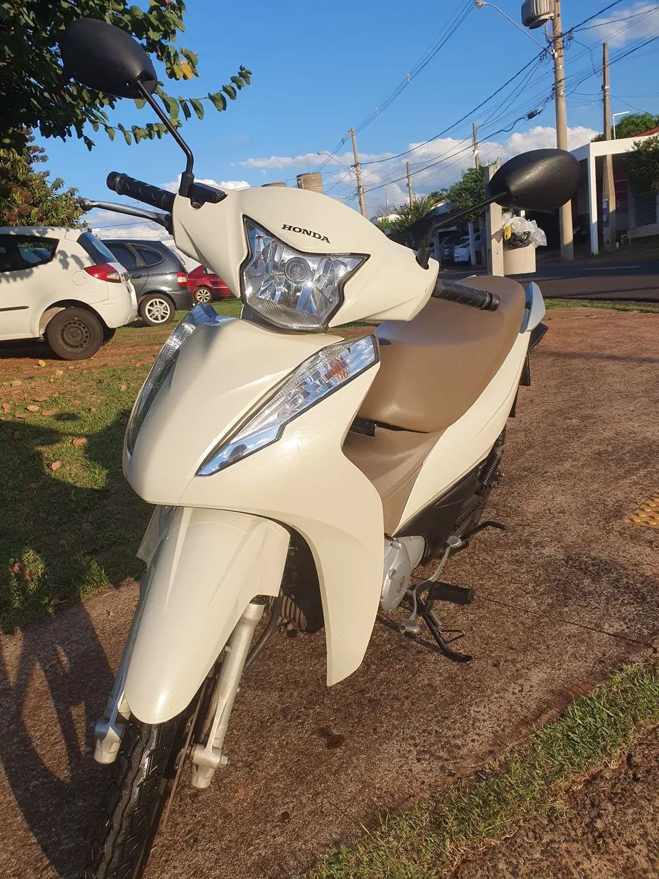 Biz 125 EX - Foto 2
