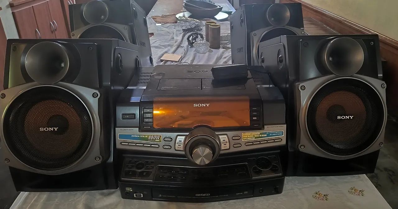 Mini systen SONY zux9