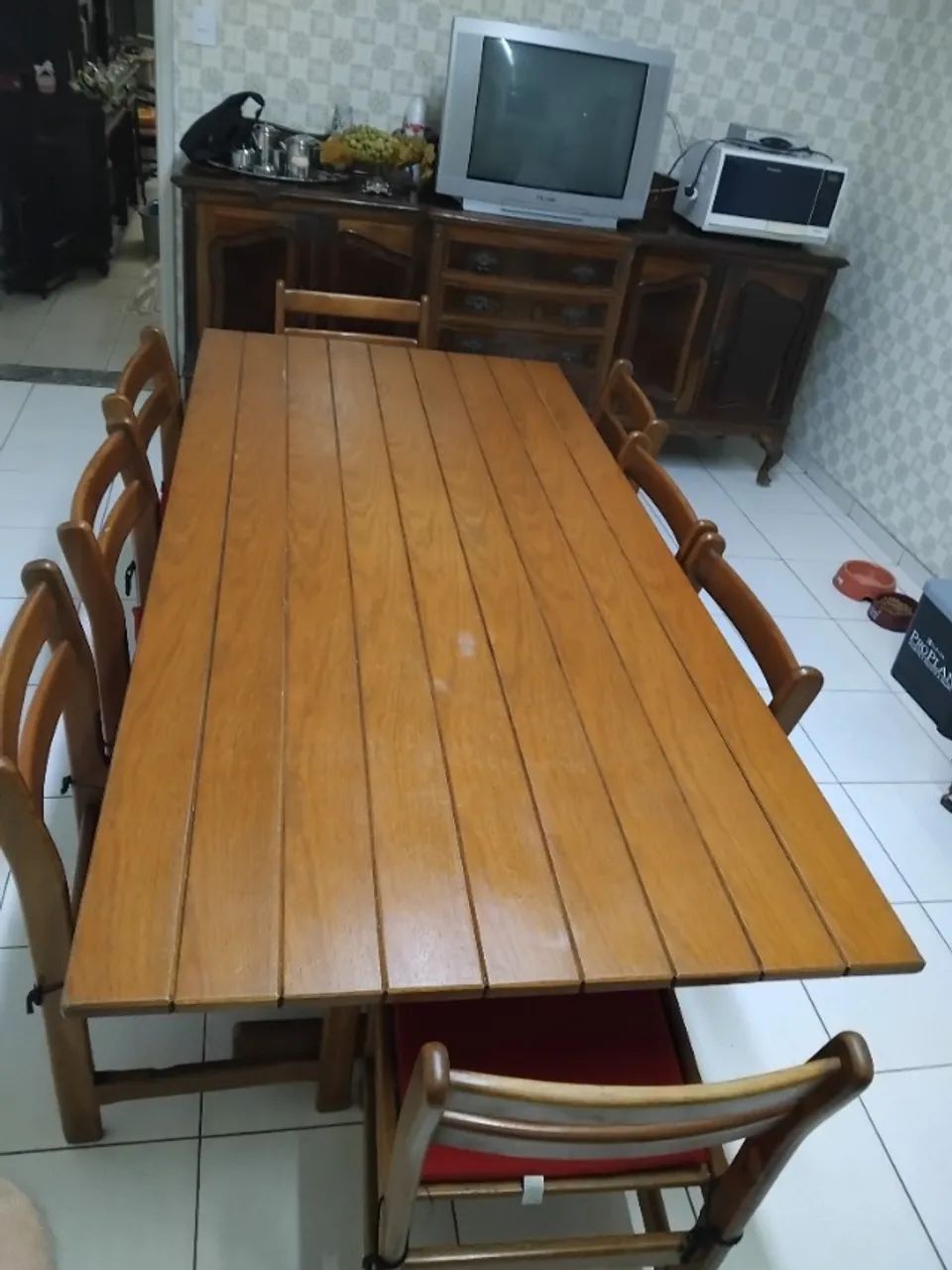 Mesa madeira com 8 cadeiras - Foto 4