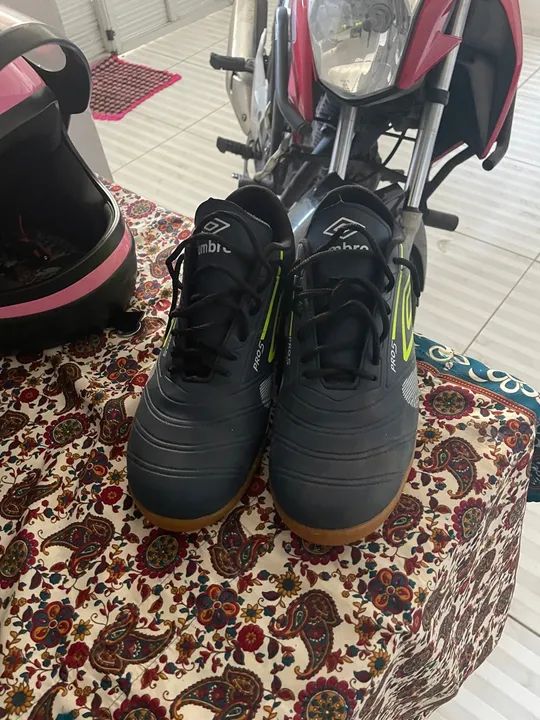 Chuteiras de Futebol Umbro Pro 5 - Foto 5