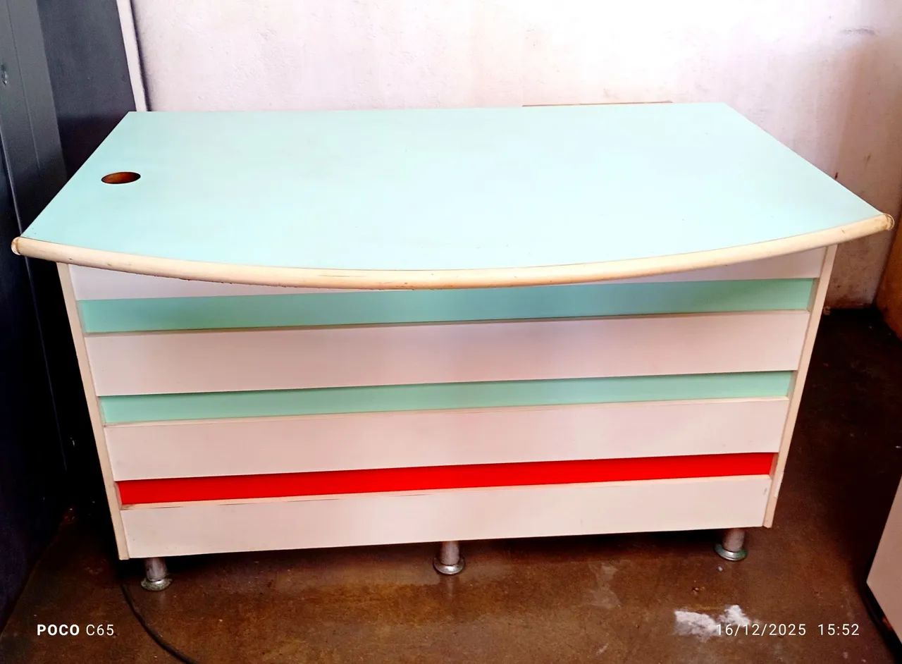 Desapego mesa escritório 