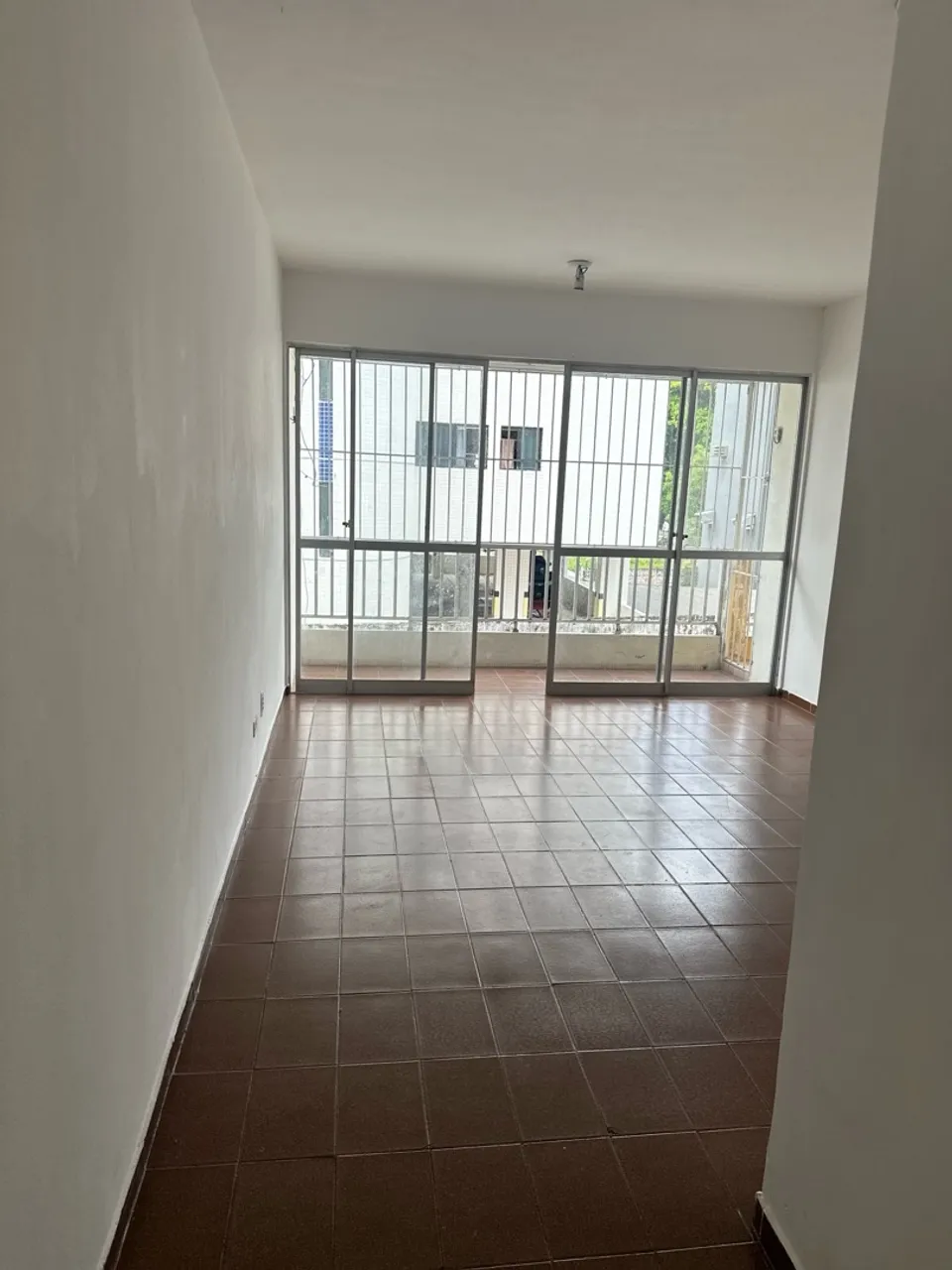 Alugo Piedade 3 qts próximo à Praia