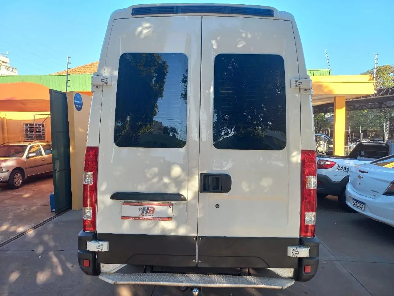 Iveco Daily 35S14 - Van para Carga - Foto 4