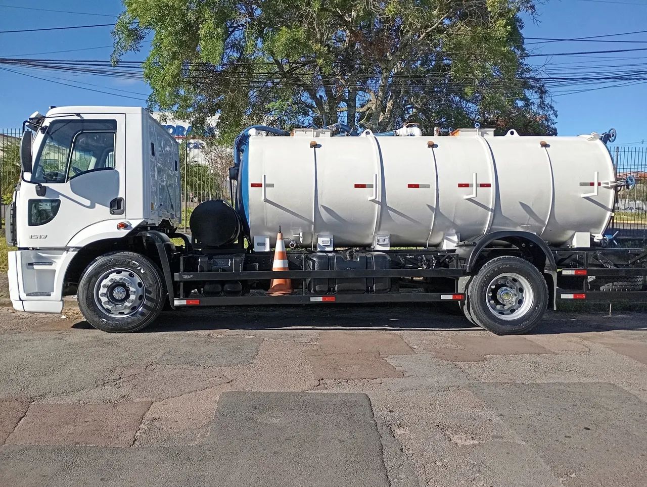 Cargo limpa fossa vácuo único dono (Ac troca) estudo oferta a vista - Foto 7