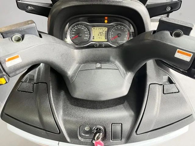 Suzuki Burgman 650 Executive 2017, partida elétrica, revisada, ótimo estado! - Foto 4