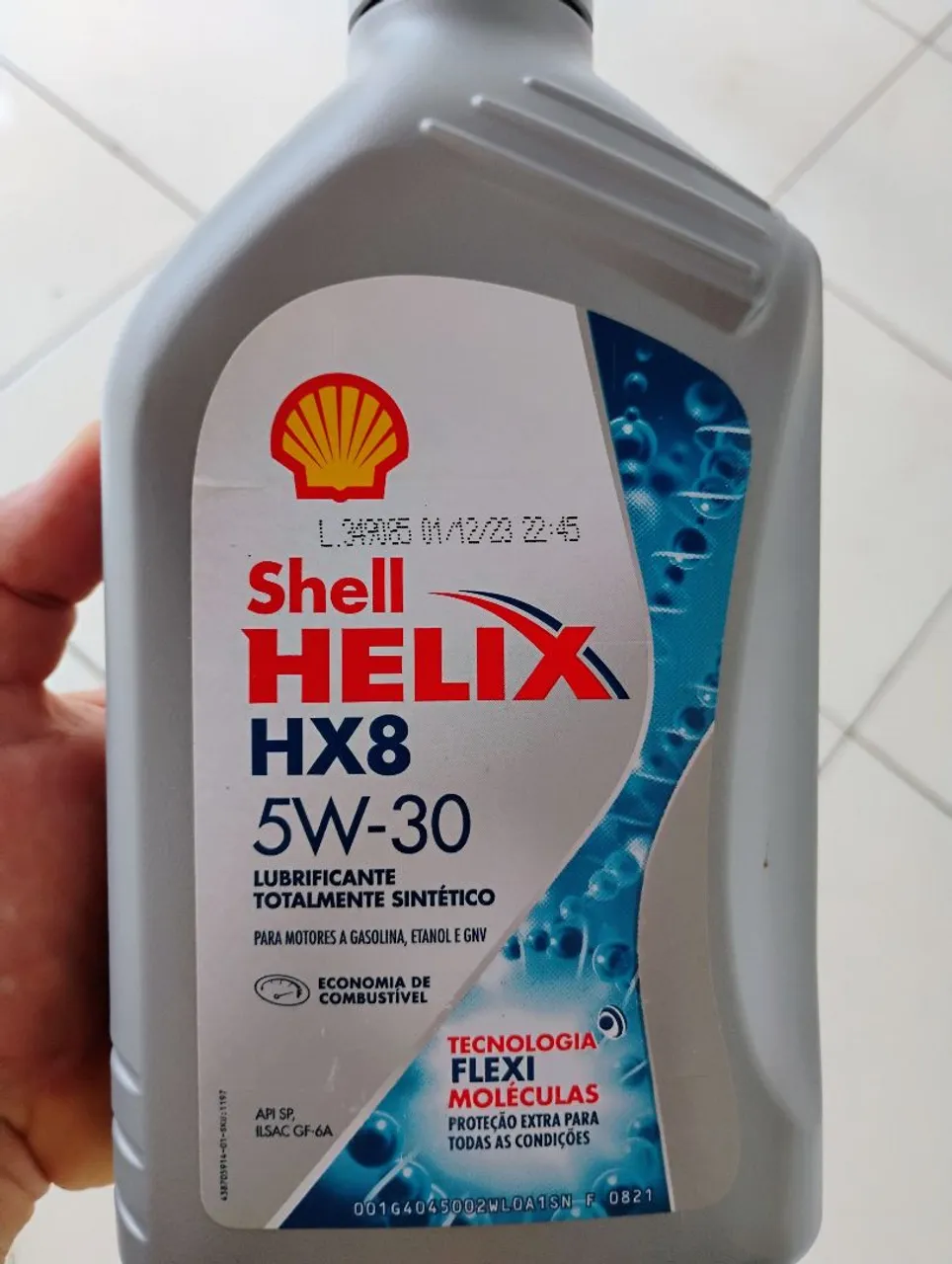 Vendo 4 litros de óleo sintético.