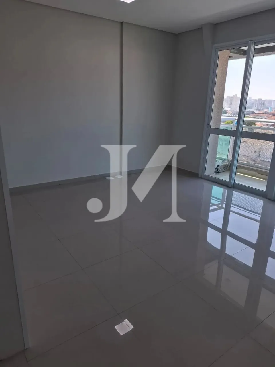 Sala Comercial de 37m², 1 W.C e 1 Vaga no Helbor Up Office - Vila Carrão.