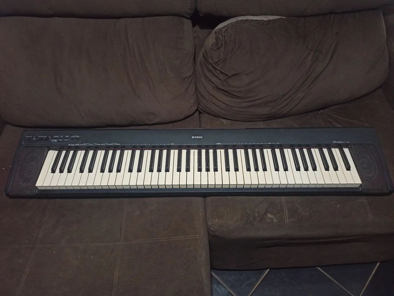 Teclado piano elétrico Yamaha Np30