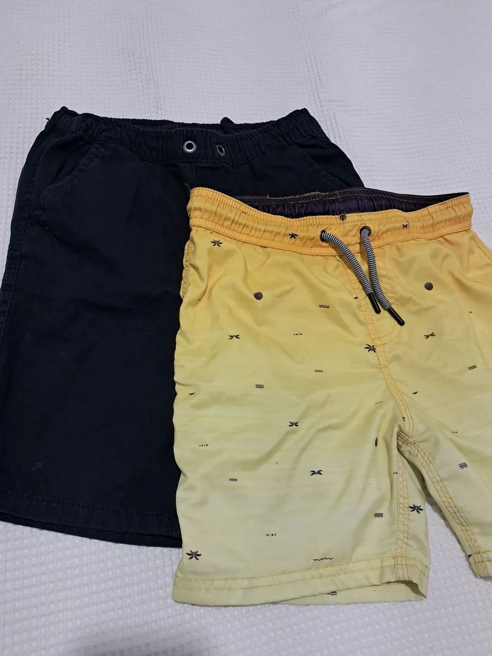 Bermudas masculinas infantis - Tamanho 9 a 10 anos