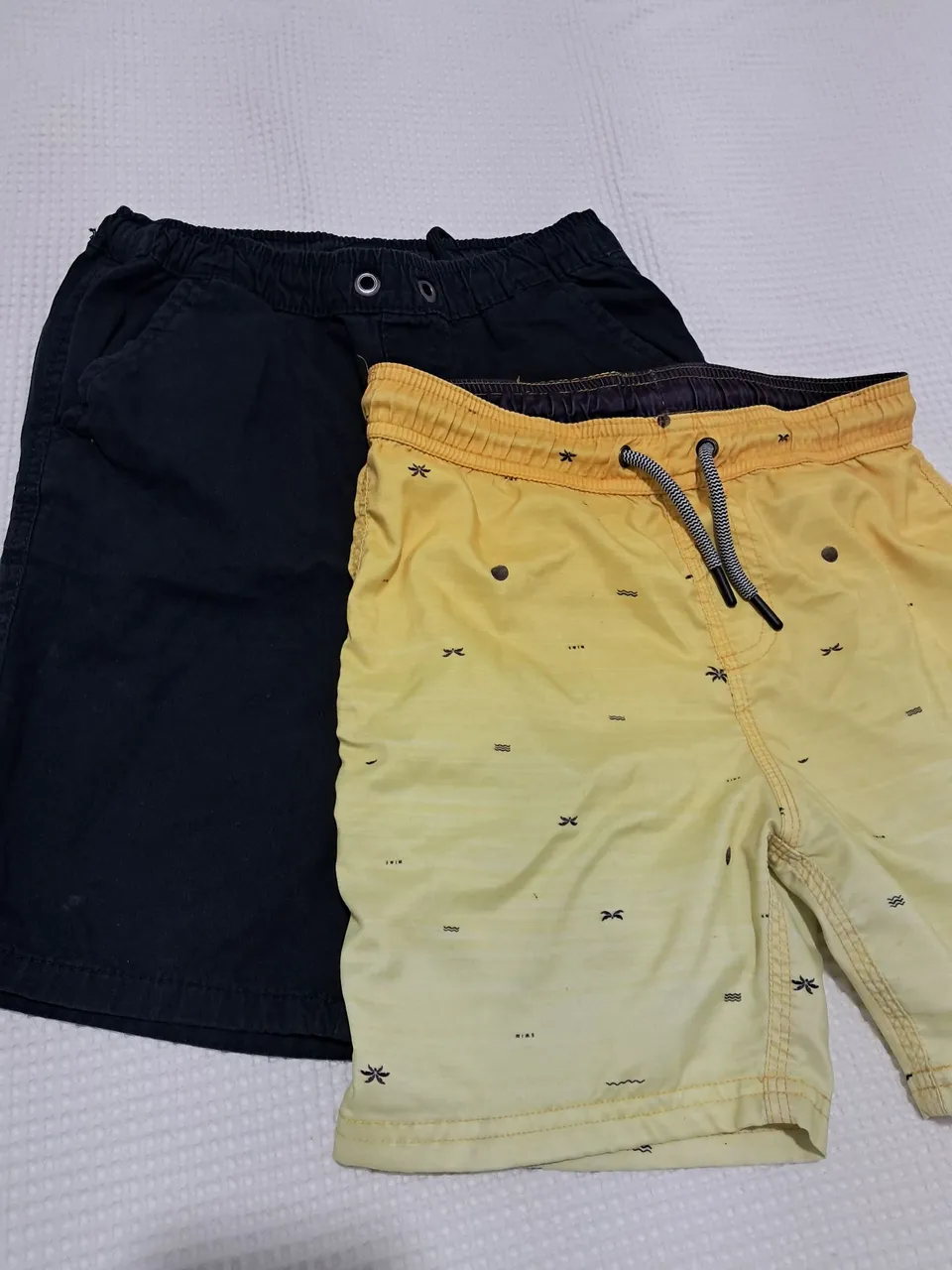 Bermudas masculinas infantis - Tamanho 9 a 10 anos