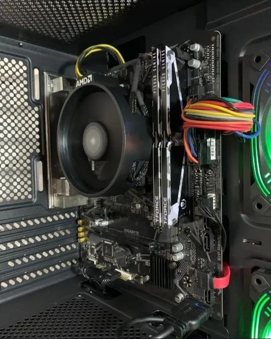 PC GAMER RYZEN 5 5600G |16GB DDR4 | SSD 256GB - Foto 2