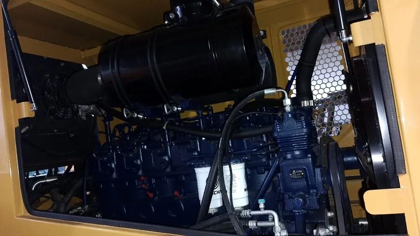 PÁ CARREGADEIRA YINENG MODELO YN935G MOTOR WEICHAY DEUTZ 130HP  - Foto 6