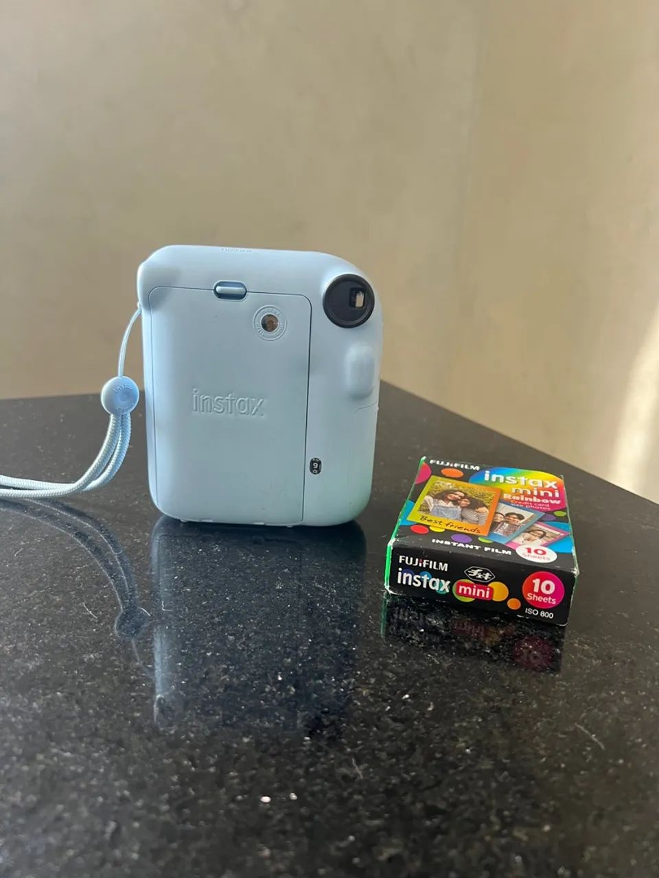 Câmera Instax Mini 12 + Filme Rainbow - Foto 2